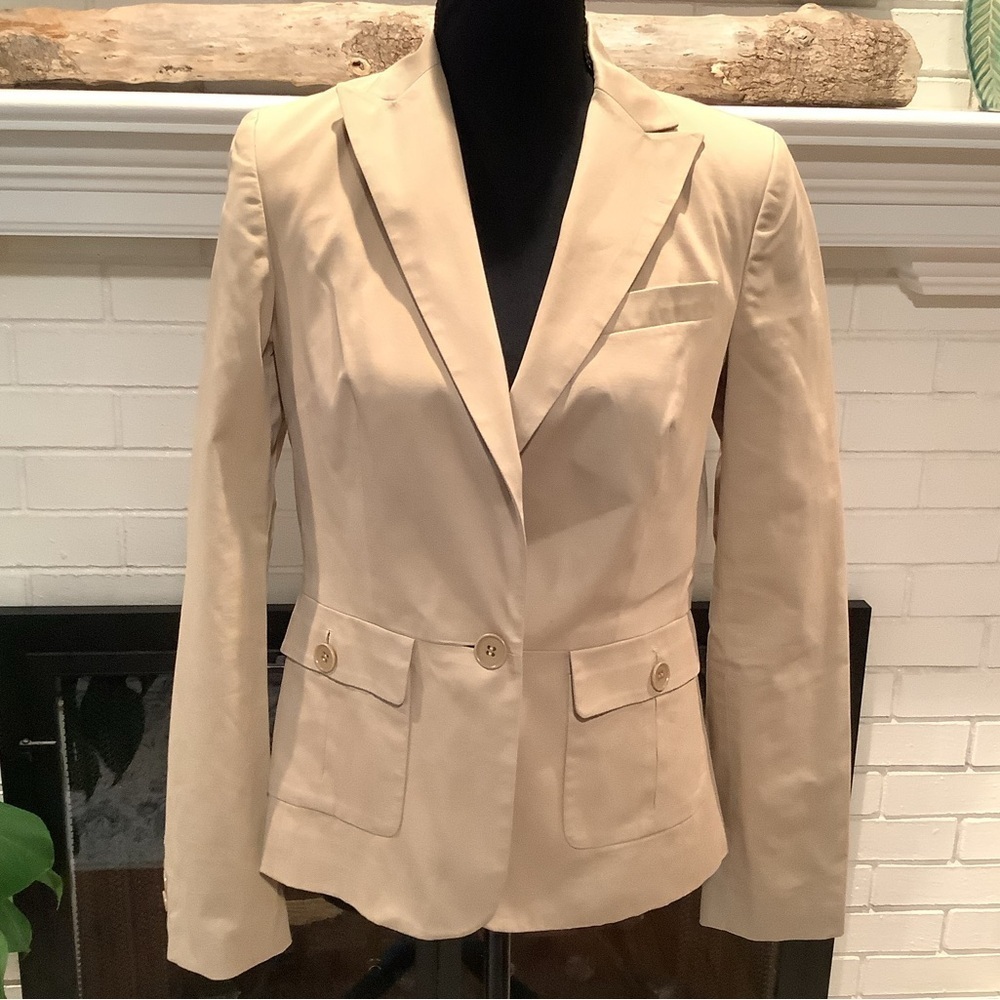 #317 Amazingly Soft Talbots Single Button Blazer Size 2